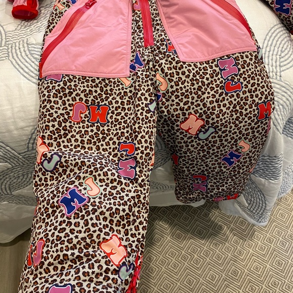 Leopard Print Child Ski Suit with Pink Accents - Picture 2 of 4